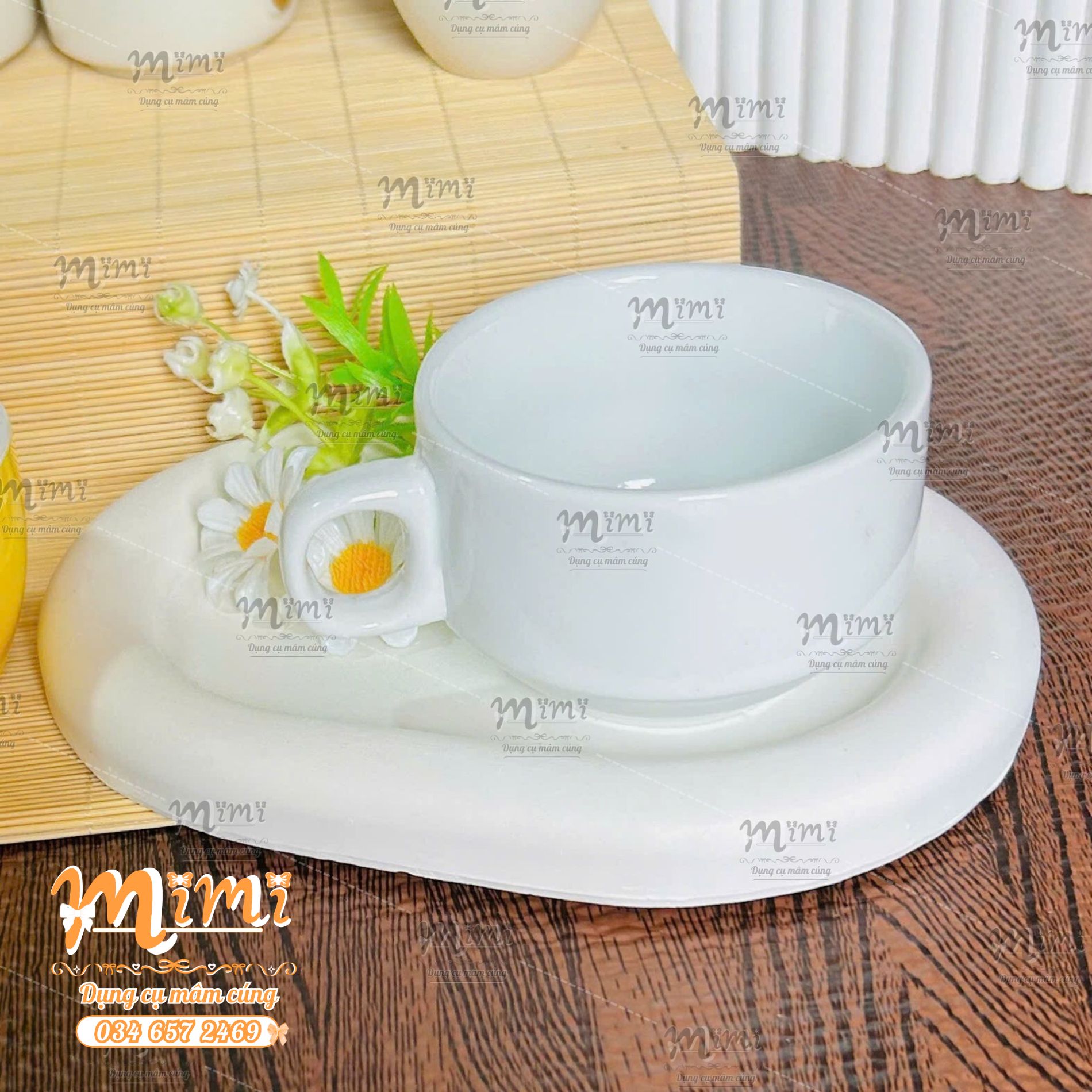 Cốc sứ bát tràng dáng tròn đơn giản, sang trọng 